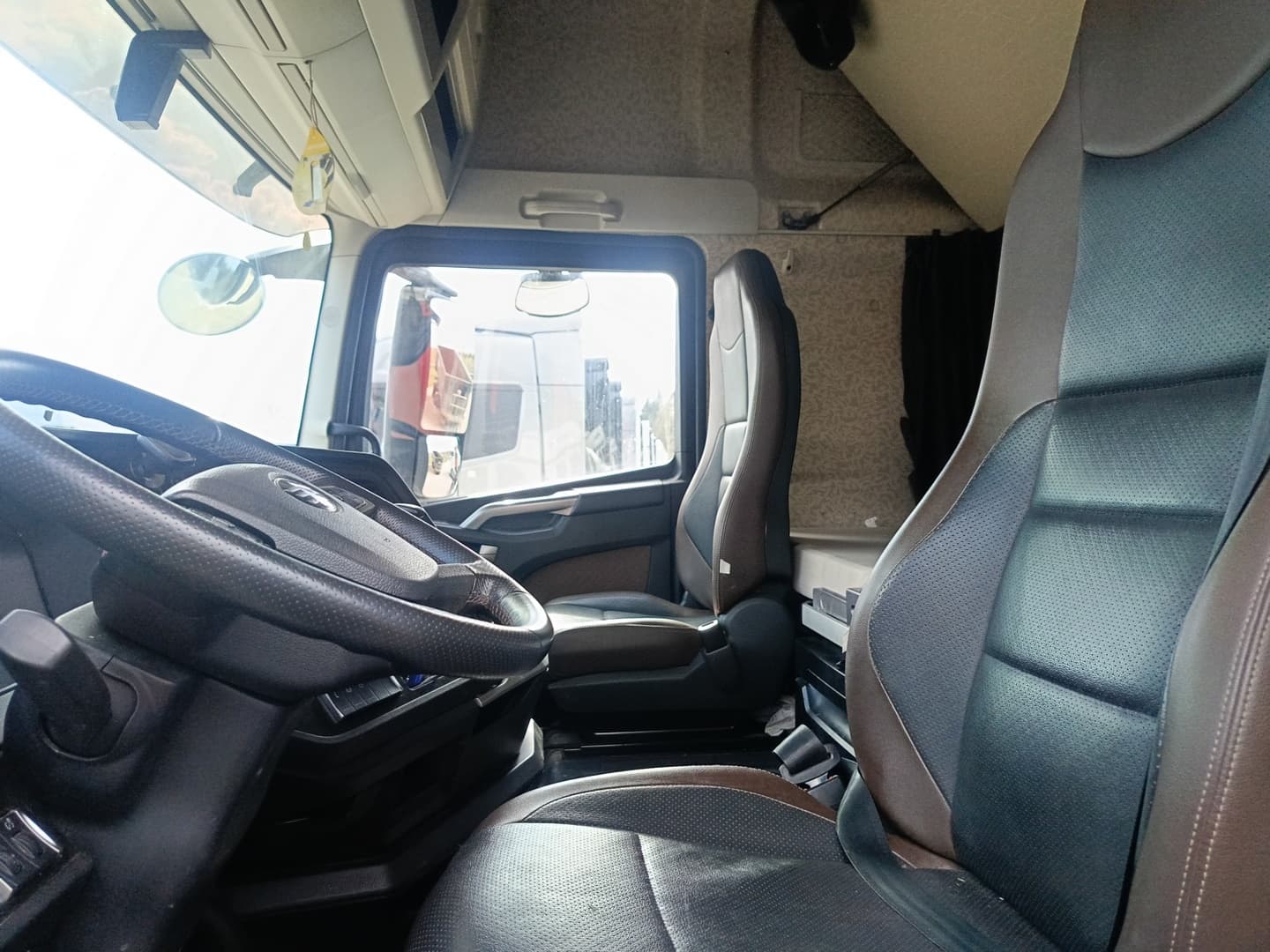 FAW CA 4250 6X4 Седельный тягач - 5