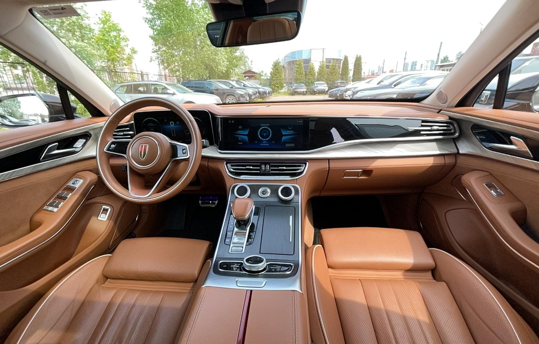 Hongqi H9 - 5