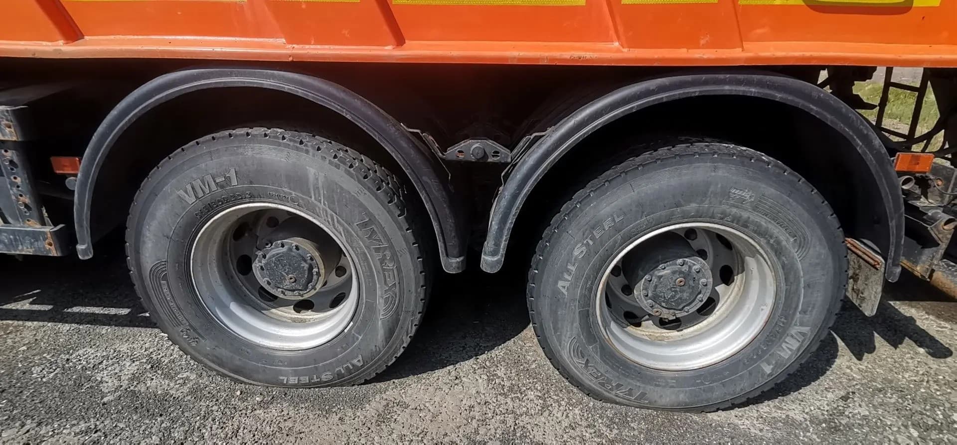 Ряжский Авторемонтный Завод МК-4534 на шасси КамАЗ 6520 6x4 КДМ - 7