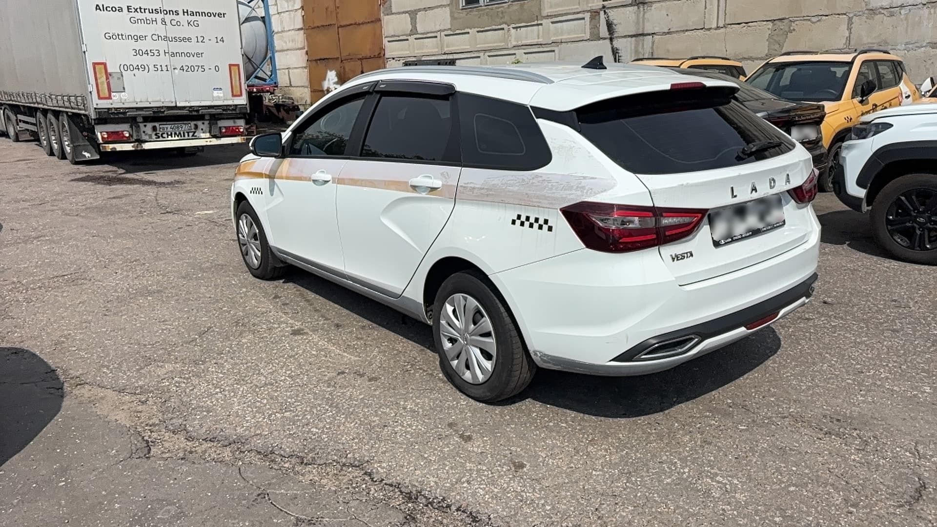 Lada Vesta SW - 4