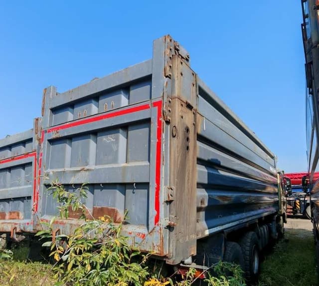 Shacman (Shaanxi) SX33186T366 8х4 Самосвал - 3