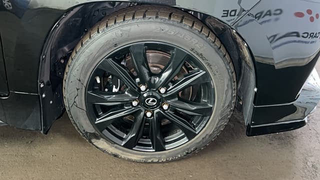 Lexus LX 570 - 10