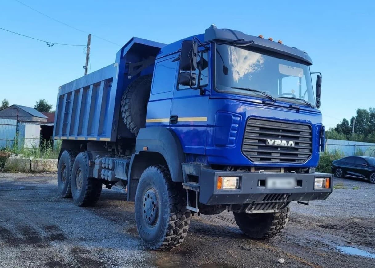 Ural 6370 6x6 Самосвал - 2