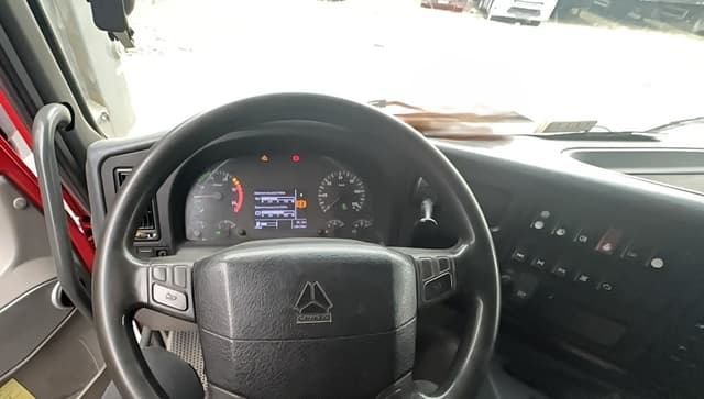 Howo ZZ* 6x4 Самосвал - 4