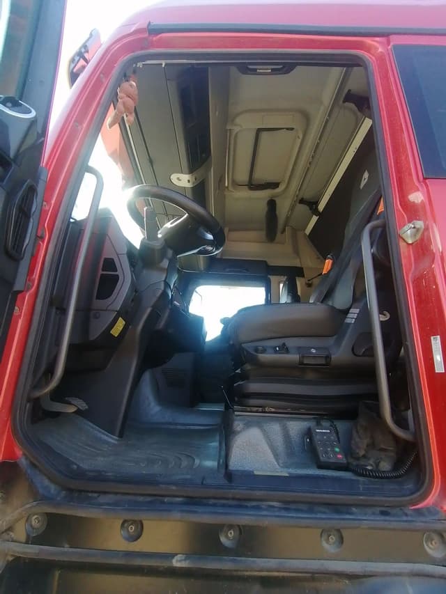 Sitrak C7H 6x4 Седельный тягач - 5