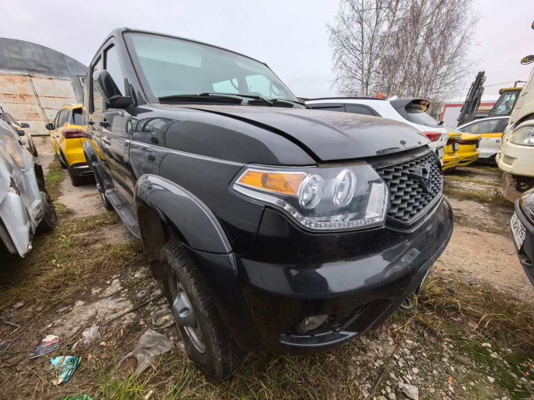 UAZ Pickup - 2