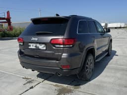 Jeep Grand Cherokee - 3