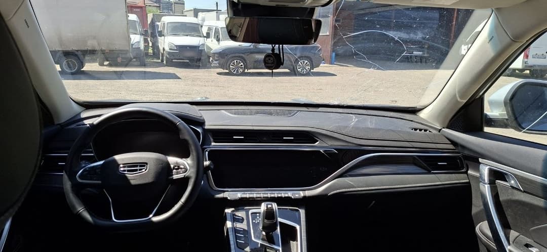 Geely Atlas Pro - 5
