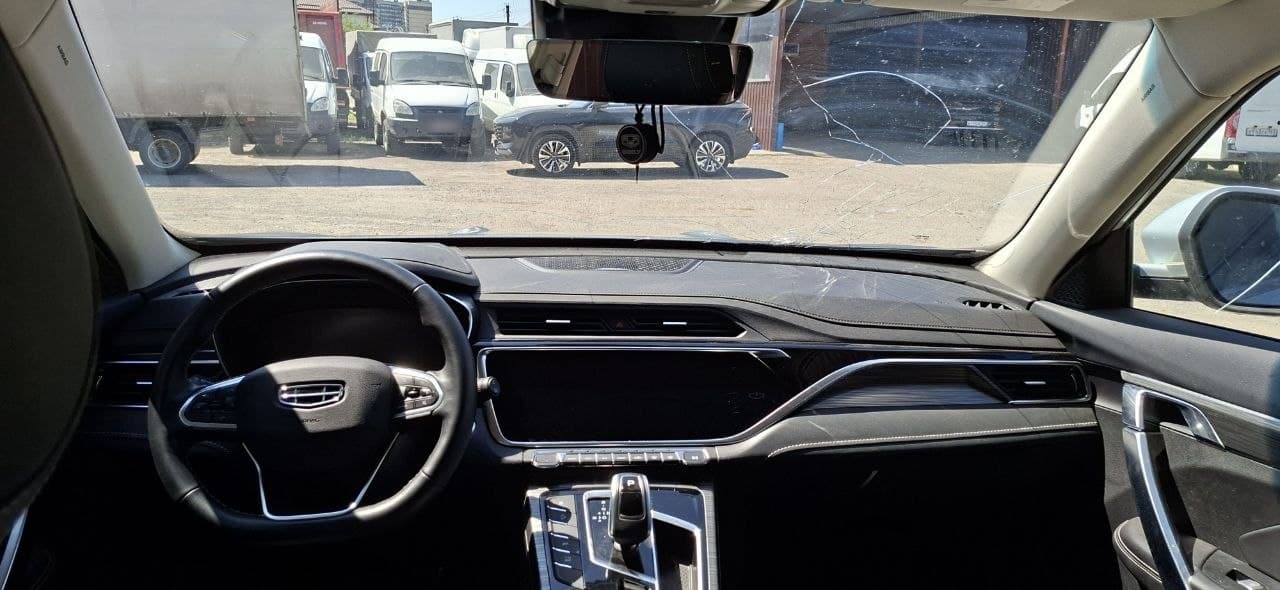 Geely Atlas Pro - 5