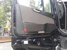 Volvo FH 6x2 Контейнеровоз - 8