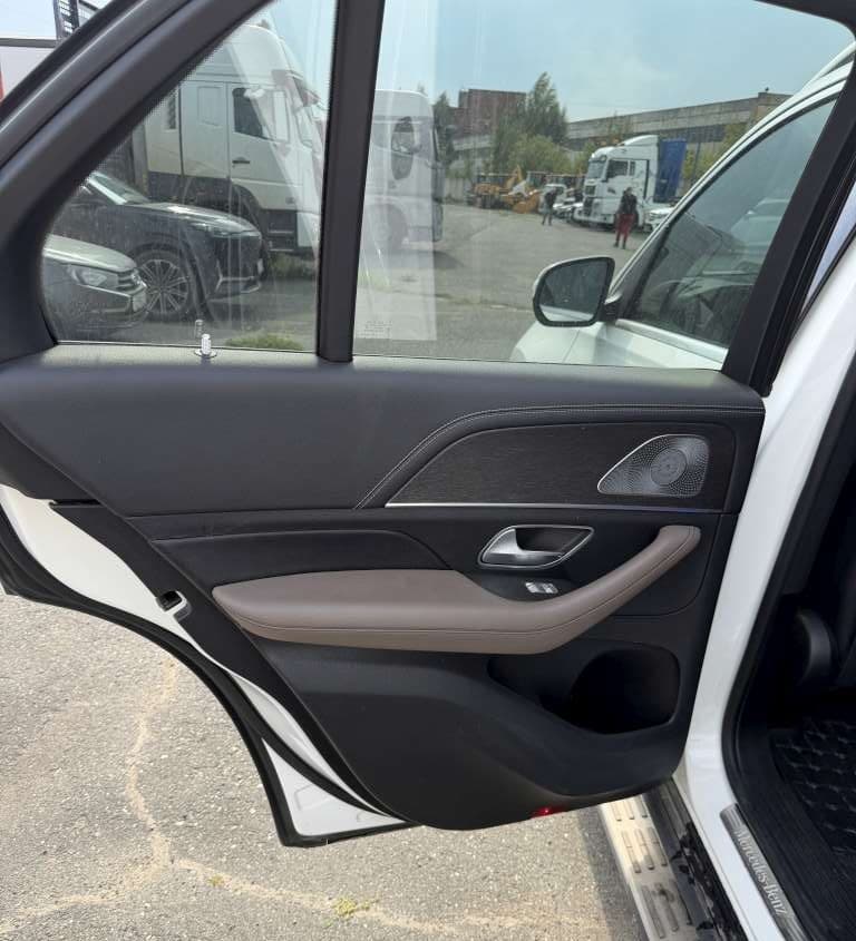 Mercedes-Benz GLE - 7