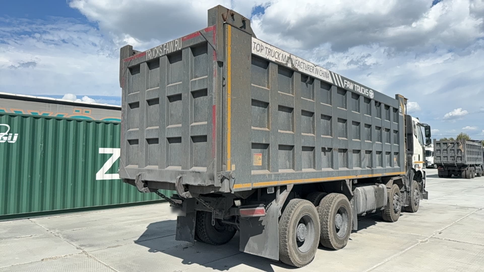 FAW J6 8x4 Самосвал - 3