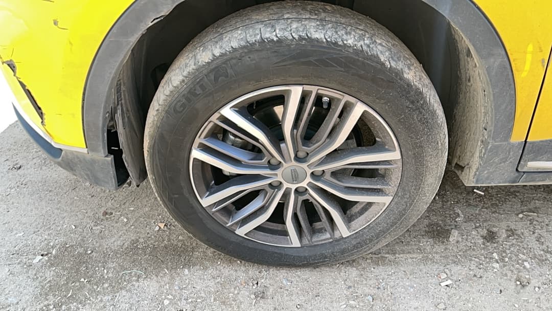 Geely Atlas Pro - 10