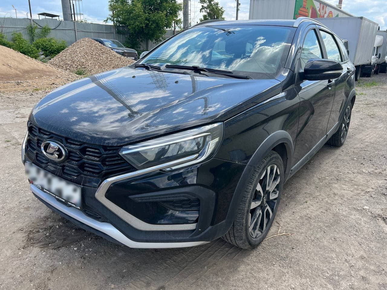 Lada Vesta SW Cross - 1