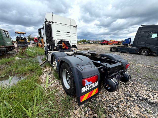 MAN TGX 6x4 Седельный тягач - 4