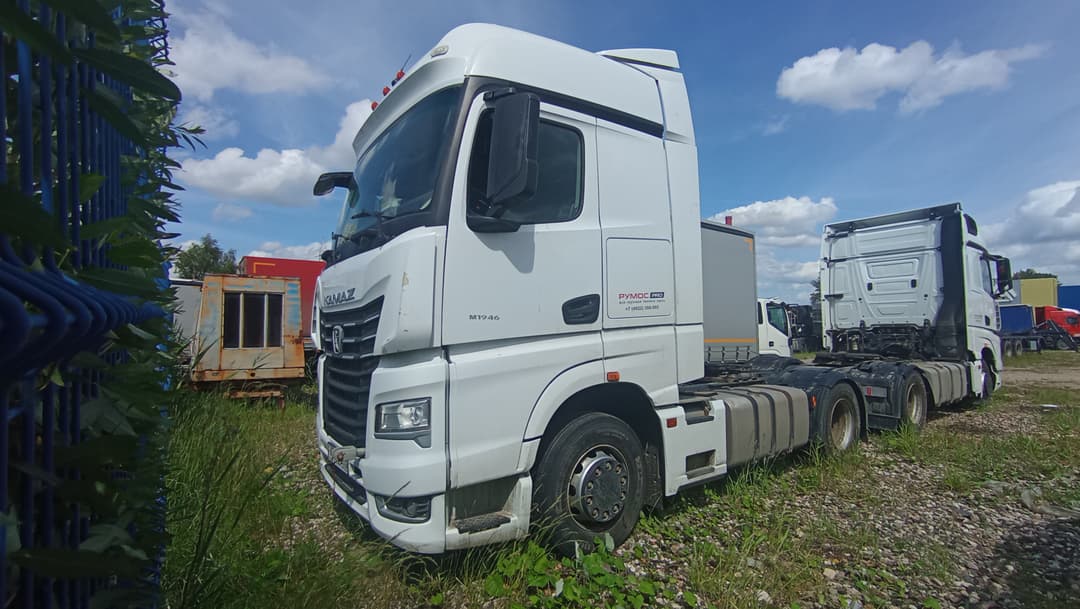 Камаз 54901 4x2 Седельный тягач - 1