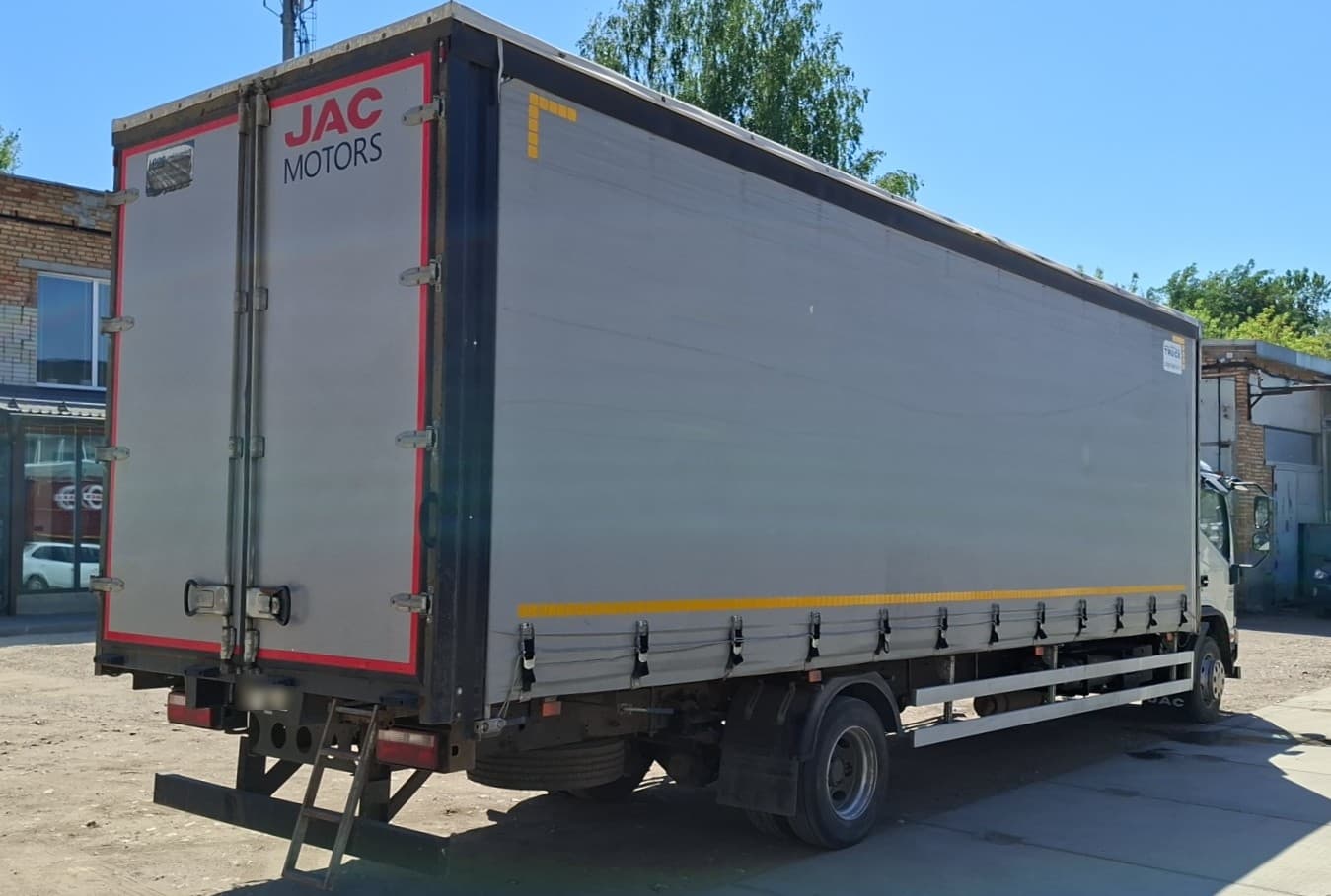 Новый Завод 3008* на шасси JAC N120 4x2 Бортовой (Евроборт) - 3