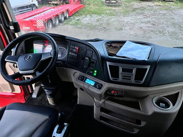 Beiben 2648 6x4 Седельный тягач - 4
