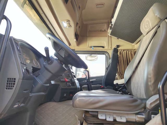 Shacman (Shaanxi) SX* 6x4 Седельный тягач - 6
