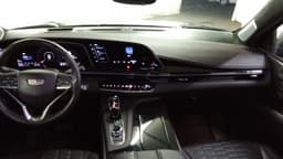 Cadillac Escalade - 5