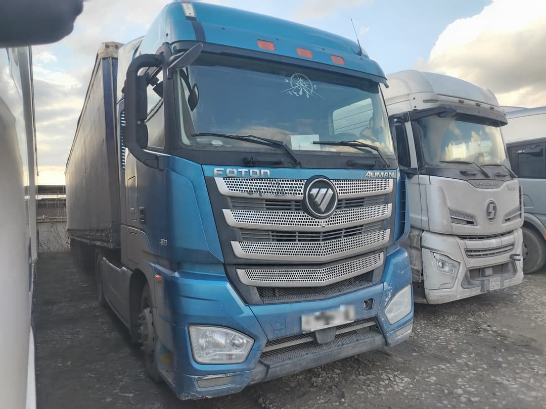 Foton AUMAN 4x2 Седельный тягач - 2