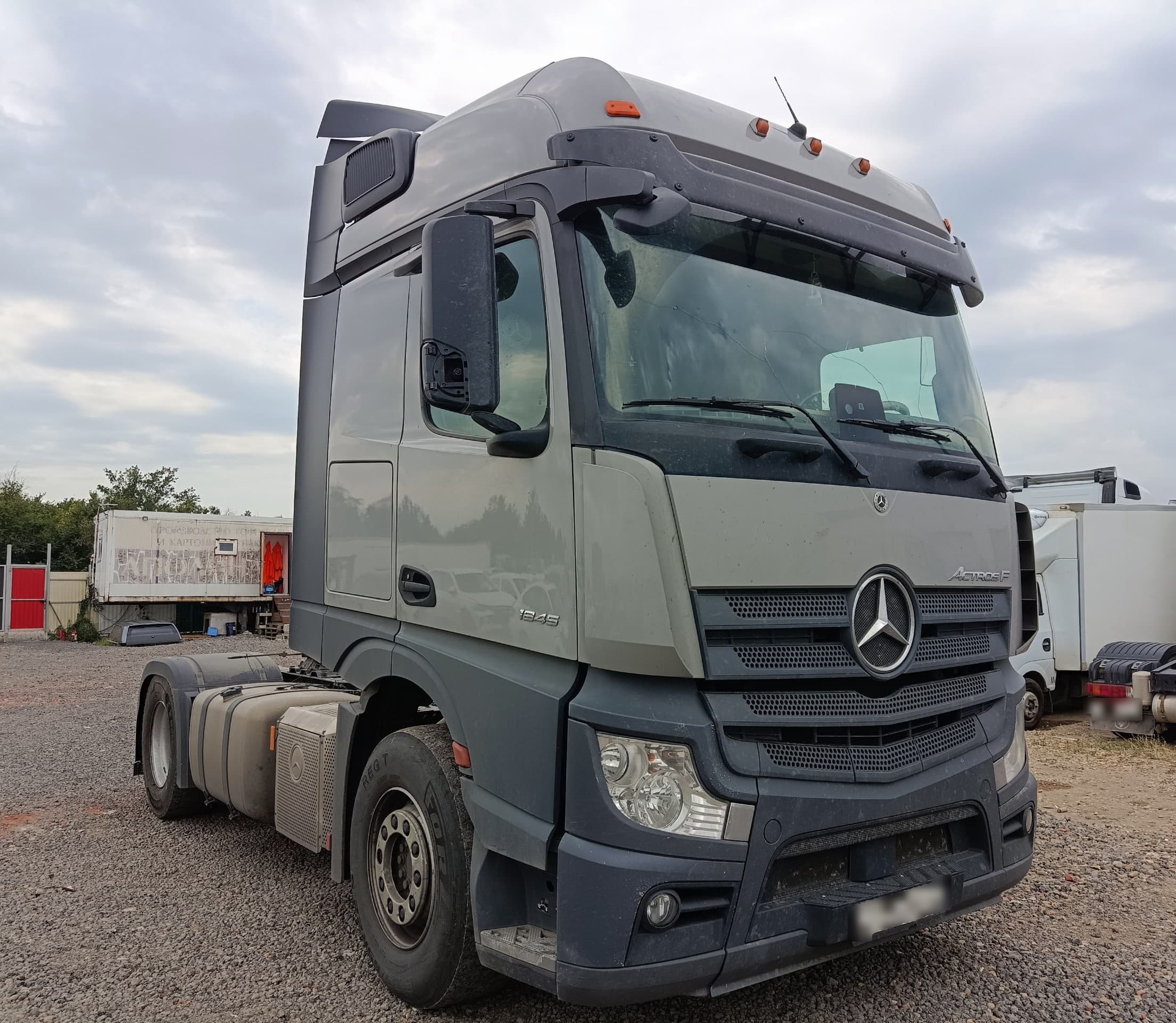 Mercedes-Benz Actros 4x2 Седельный тягач - 2