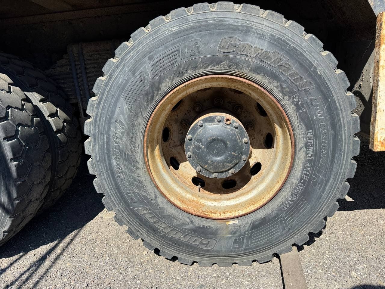 Shacman (Shaanxi) SX32586T384 6x4 Самосвал - 9