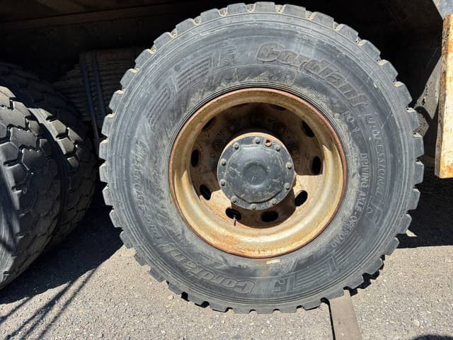 Shacman (Shaanxi) SX32586T384 6x4 Самосвал - 9