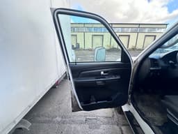 UAZ Profi - 8