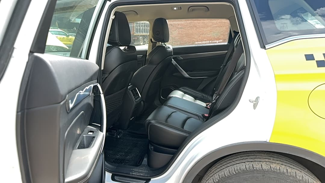 Geely Atlas Pro - 8
