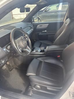 Mercedes-Benz GLB - 5