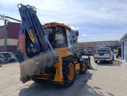 Zauberg EF3* Экскаватор-погрузчик - 3