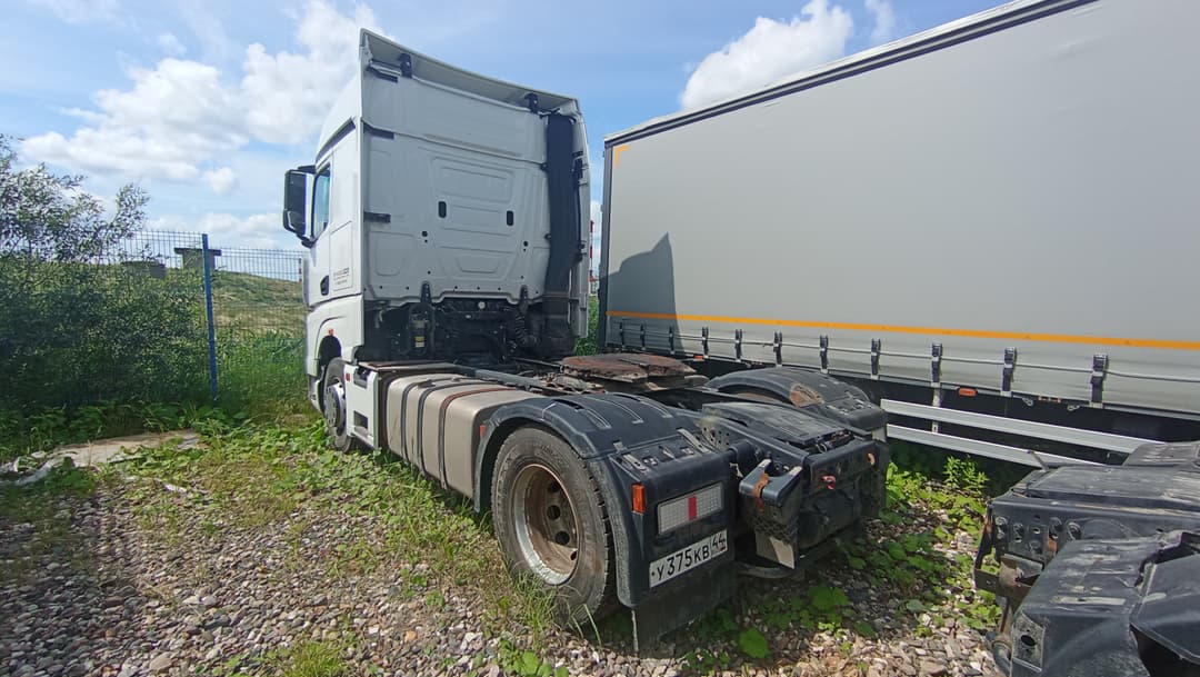 Камаз 54901 4x2 Седельный тягач - 4