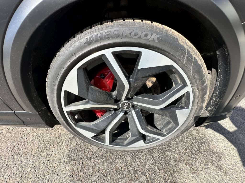 Audi SQ8 - 10