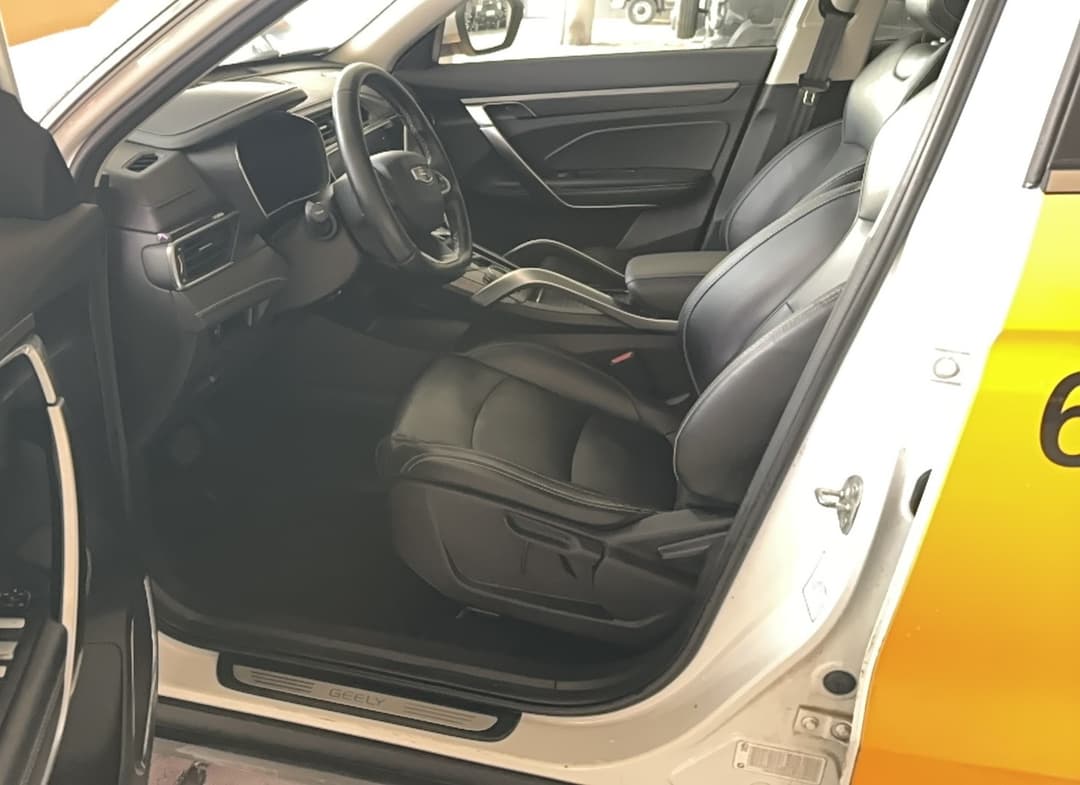 Geely Atlas Pro - 6