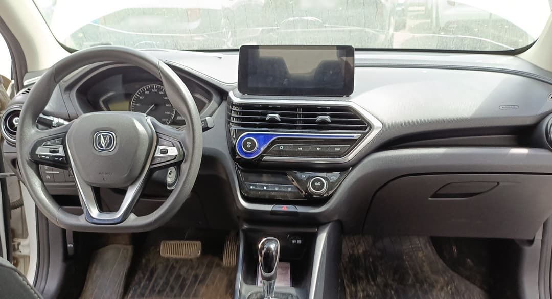 Changan Alsvin - 5