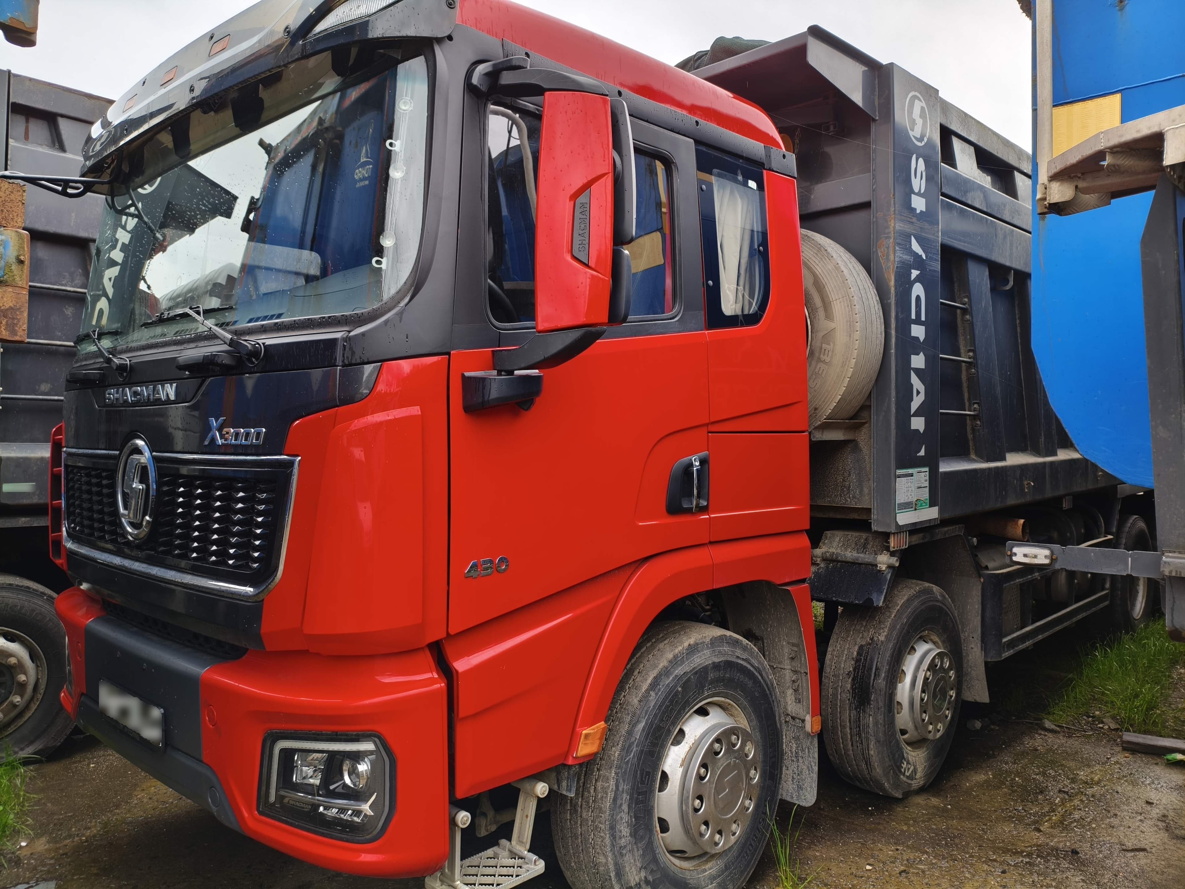 Shacman (Shaanxi) SX* 8x4 Самосвал - 1
