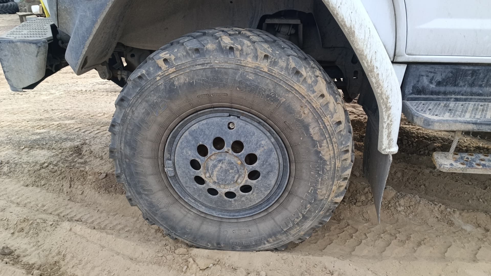 Ивановец КС-45717 на шасси URAL 4320 6x6 Автокран - 9