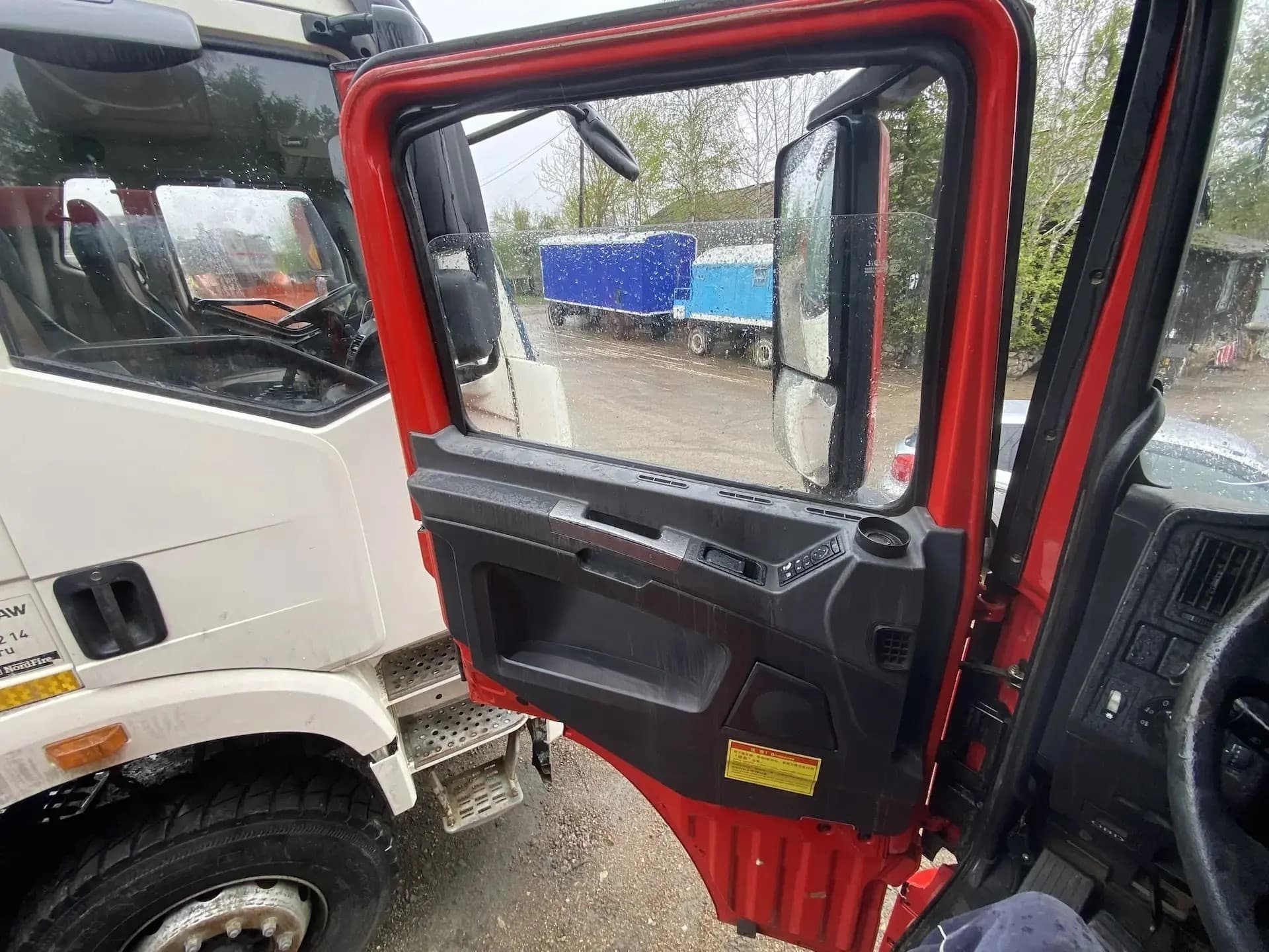 Shacman (Shaanxi) SX* 8x4 Самосвал - 8