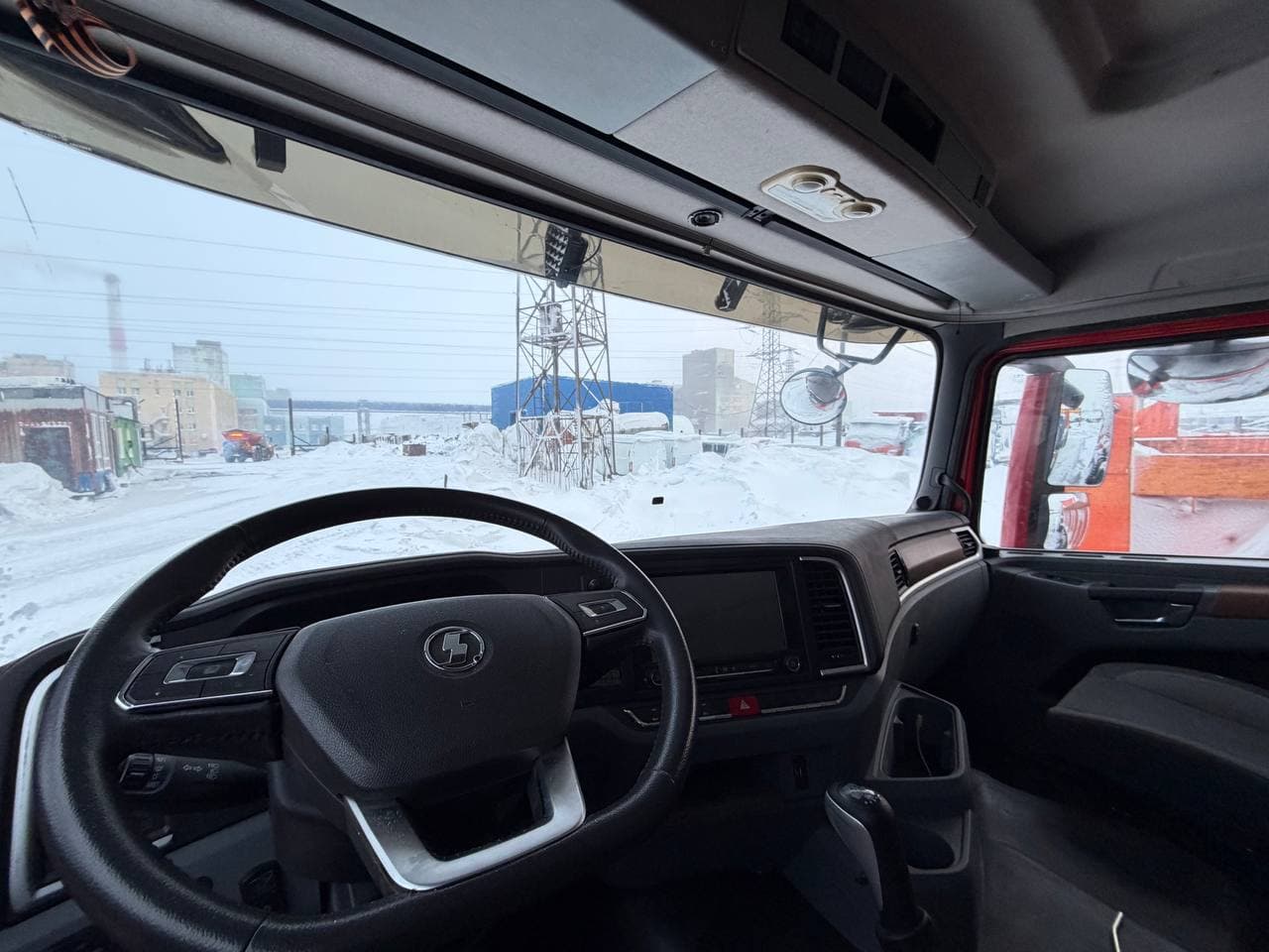 Тктд 5347* на шасси Shacman SX4258 6x6 Седельный тягач с КМУ - 5