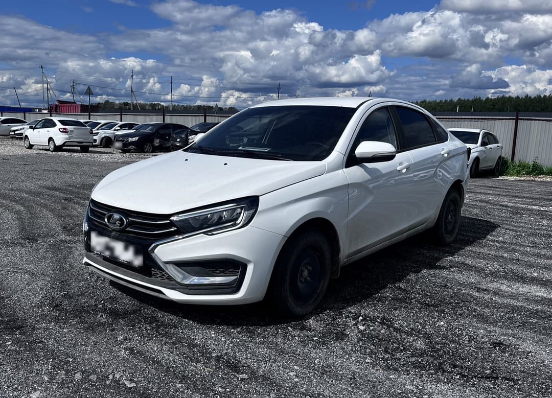 Lada Vesta седан - 1