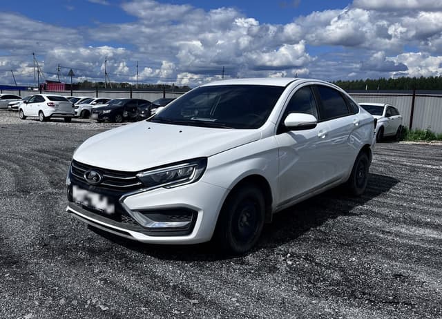 Lada Vesta седан - 1