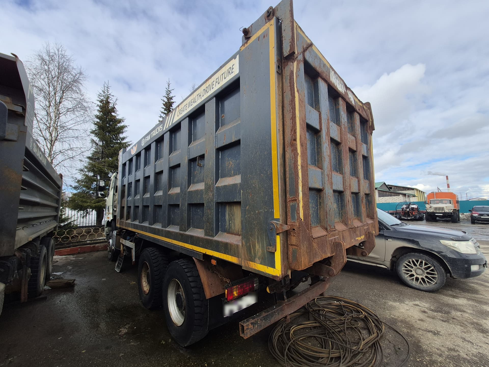FAW CA 3250 6x4 Самосвал - 4