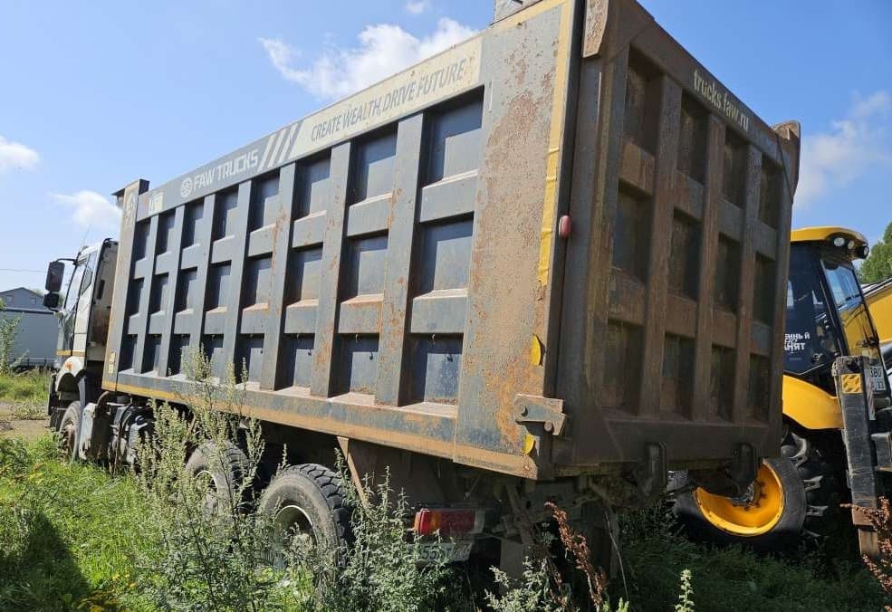 FAW J6* 6x4 Самосвал - 4