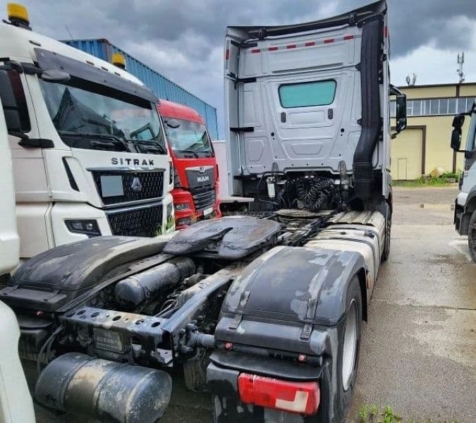 Mercedes-Benz Actros 4x2 Седельный тягач - 3