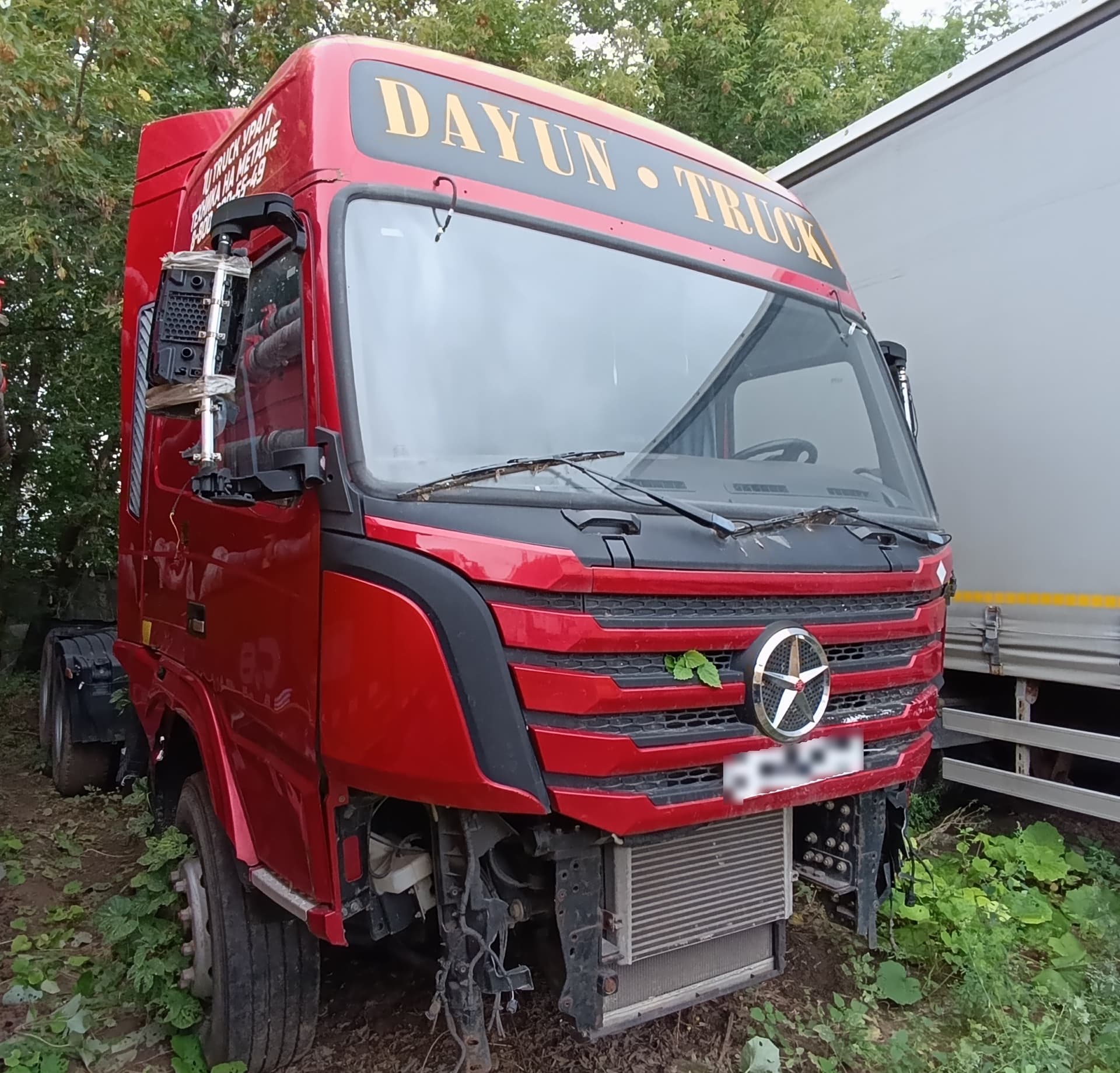 Dayun CGC4250 6x4 Седельный тягач - 2
