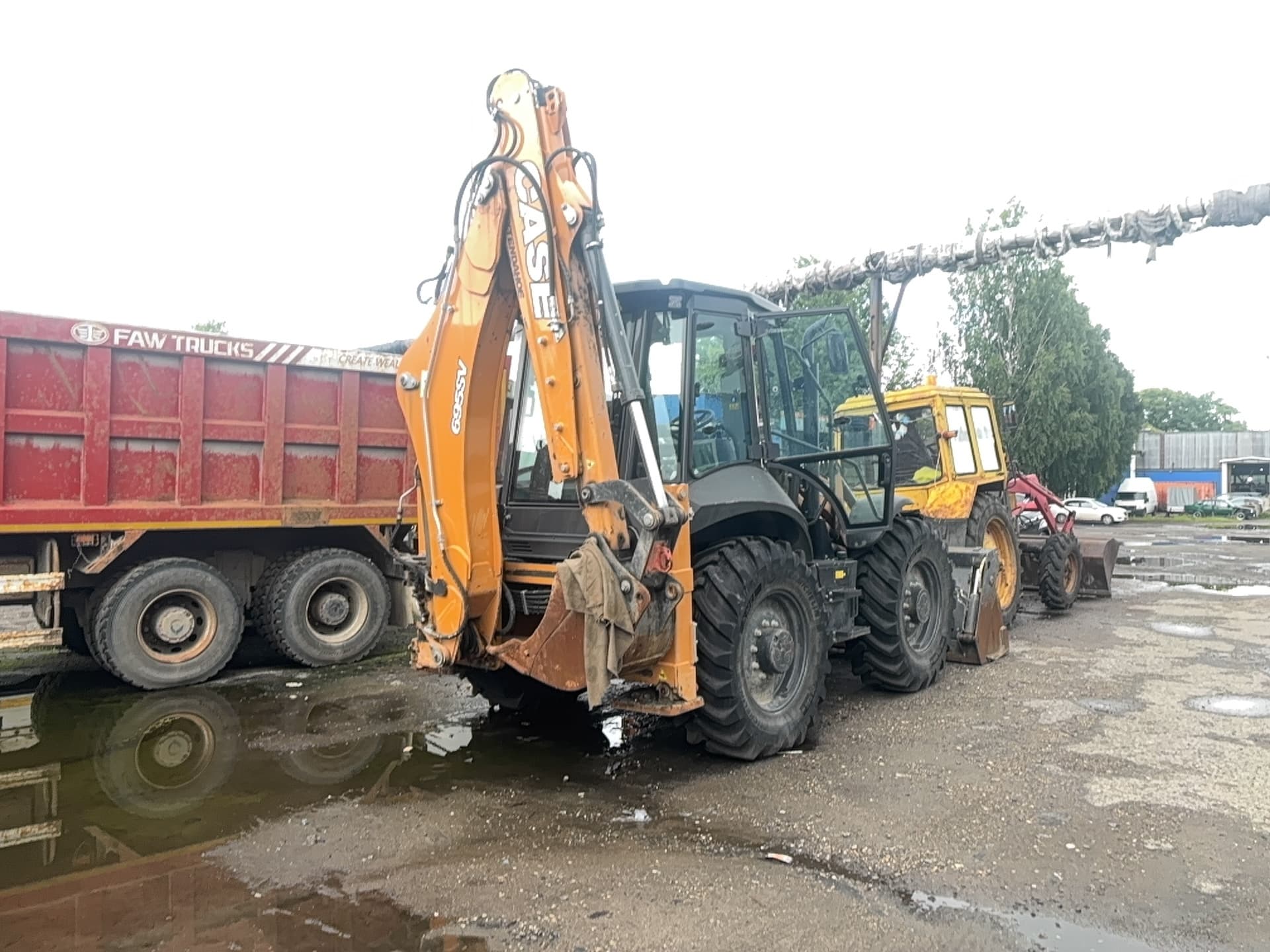 Case 695* Экскаватор-погрузчик - 3