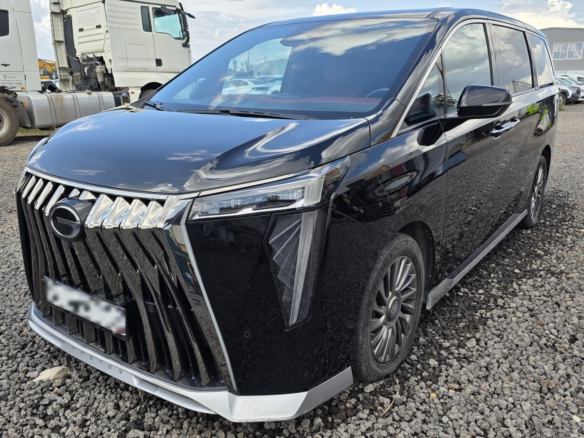 GAC M8 - 1