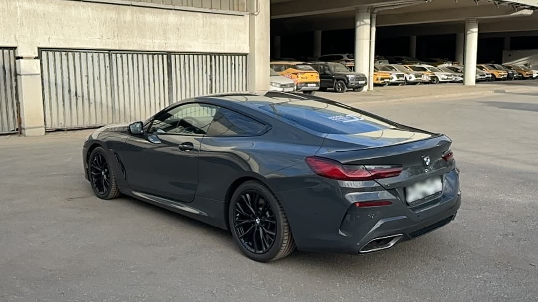 BMW 8 серия Coupe - 4