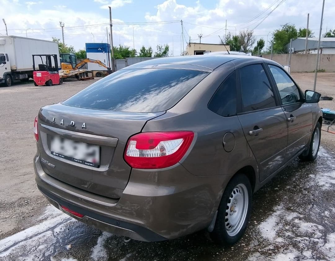 Lada Granta лифтбек - 3